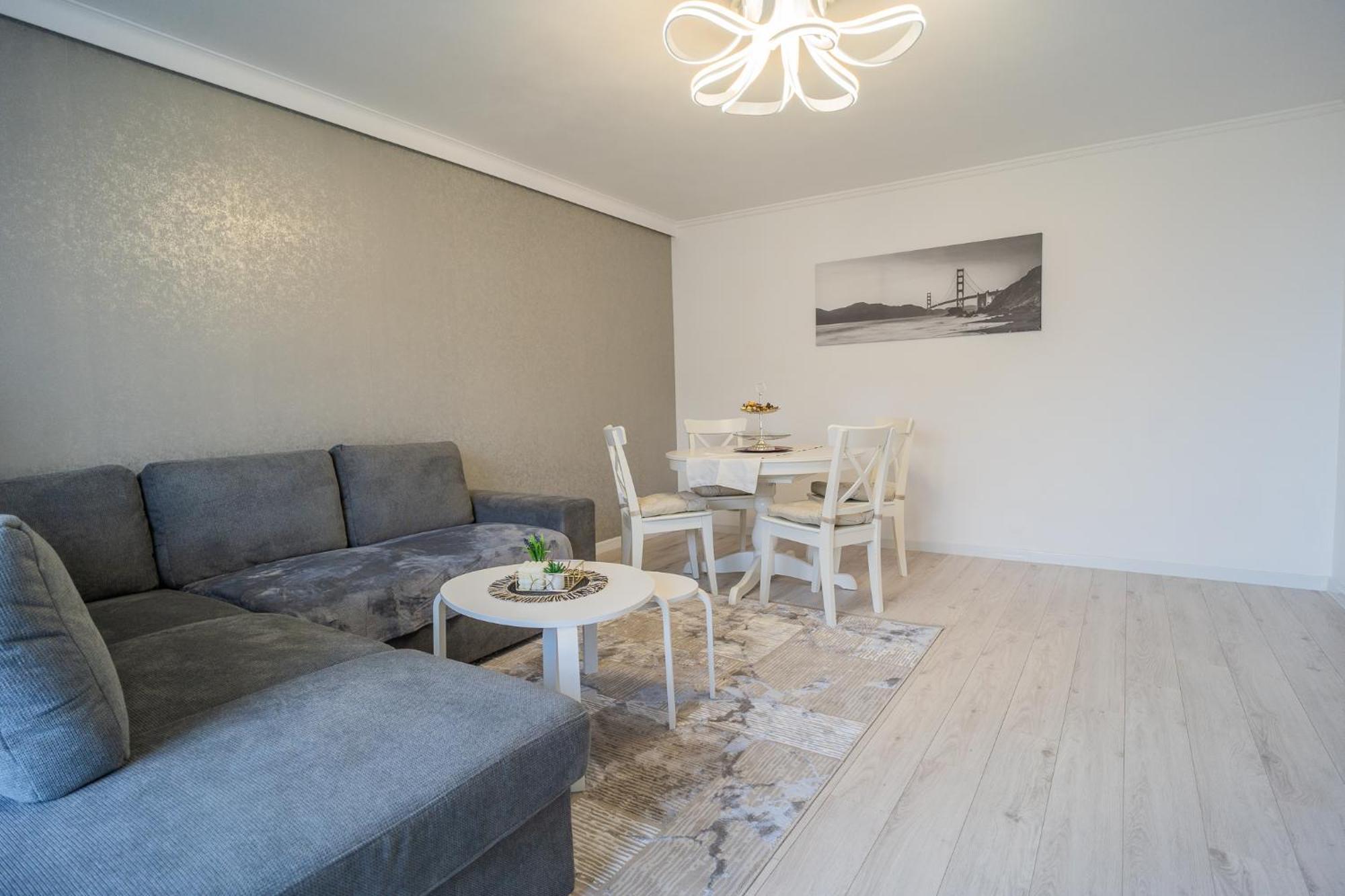 Luxury 2Br On Decebal Avenue Daire Bükreş Dış mekan fotoğraf