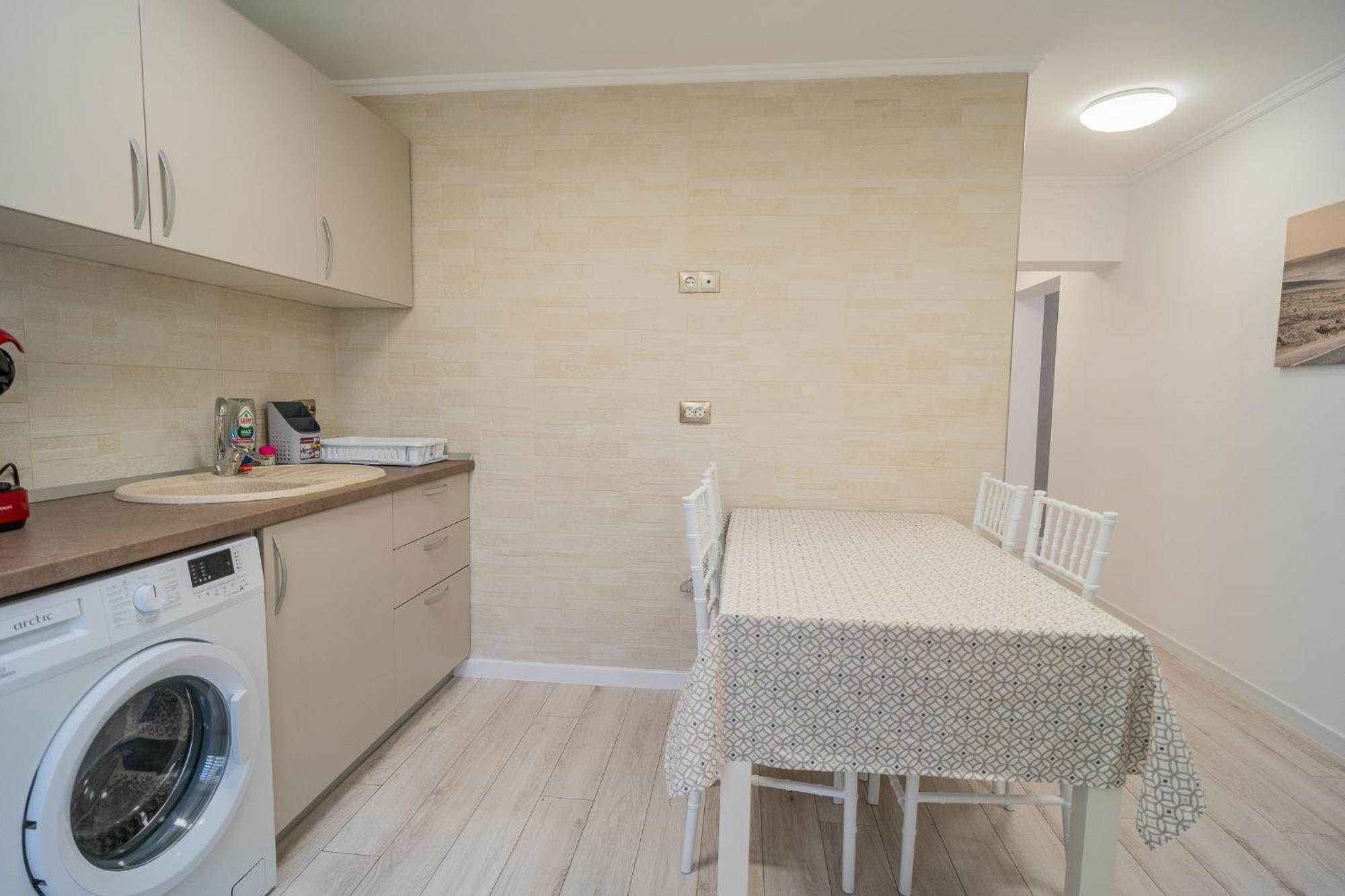 Luxury 2Br On Decebal Avenue Daire Bükreş Dış mekan fotoğraf