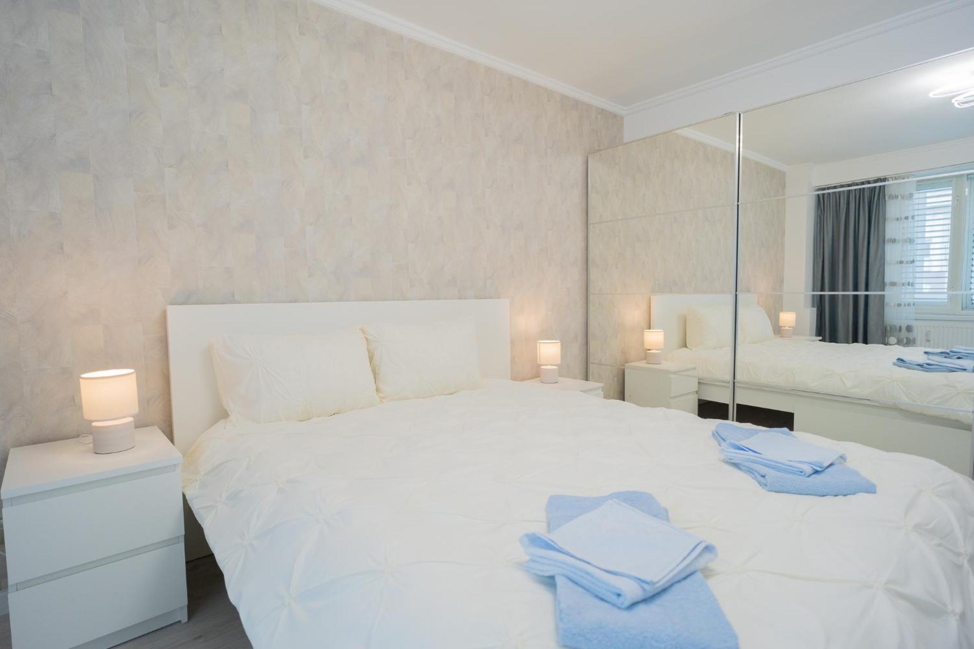 Luxury 2Br On Decebal Avenue Daire Bükreş Dış mekan fotoğraf