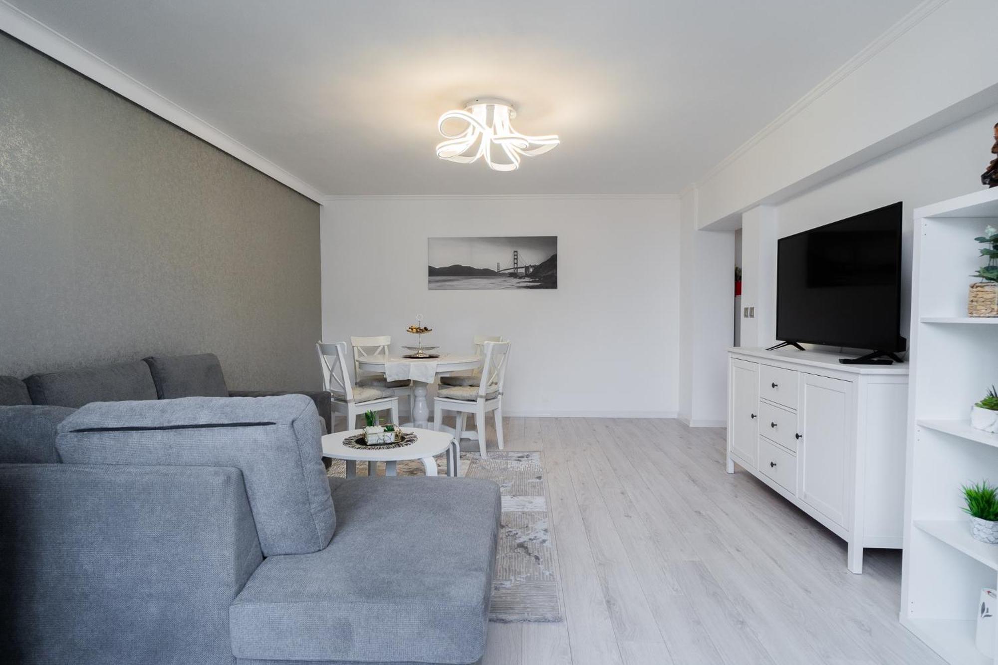 Luxury 2Br On Decebal Avenue Daire Bükreş Dış mekan fotoğraf