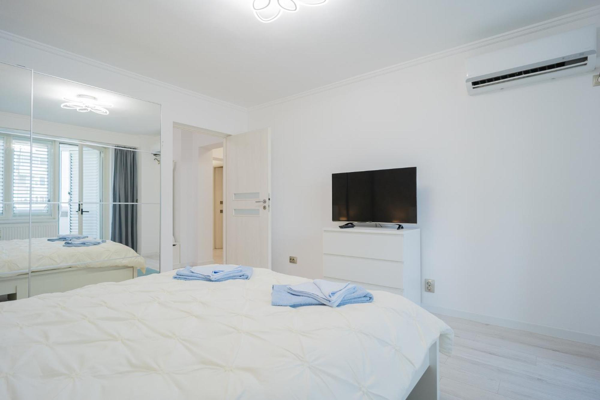 Luxury 2Br On Decebal Avenue Daire Bükreş Dış mekan fotoğraf